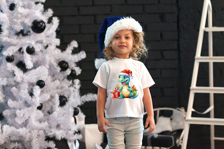 Baby Dinosaur with Christmas 5 Preview   02.jpg