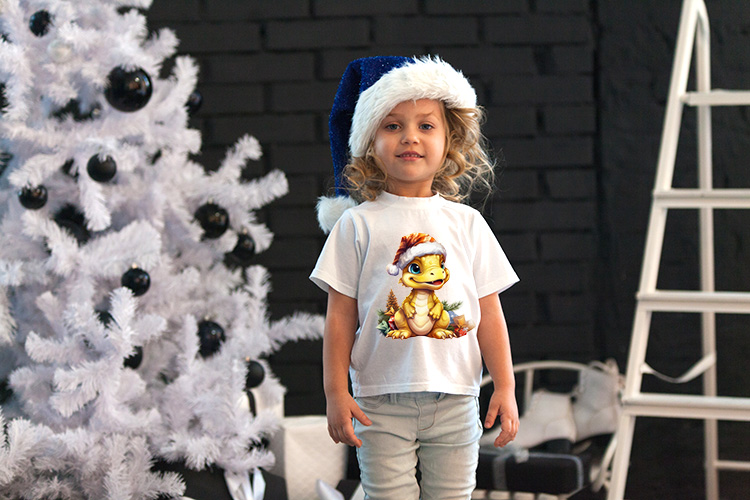 Baby Dinosaur with Christmas 8 Preview   02.jpg