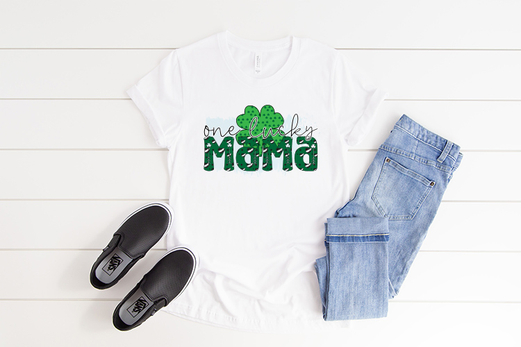 One lucky mama Preview 05.jpg