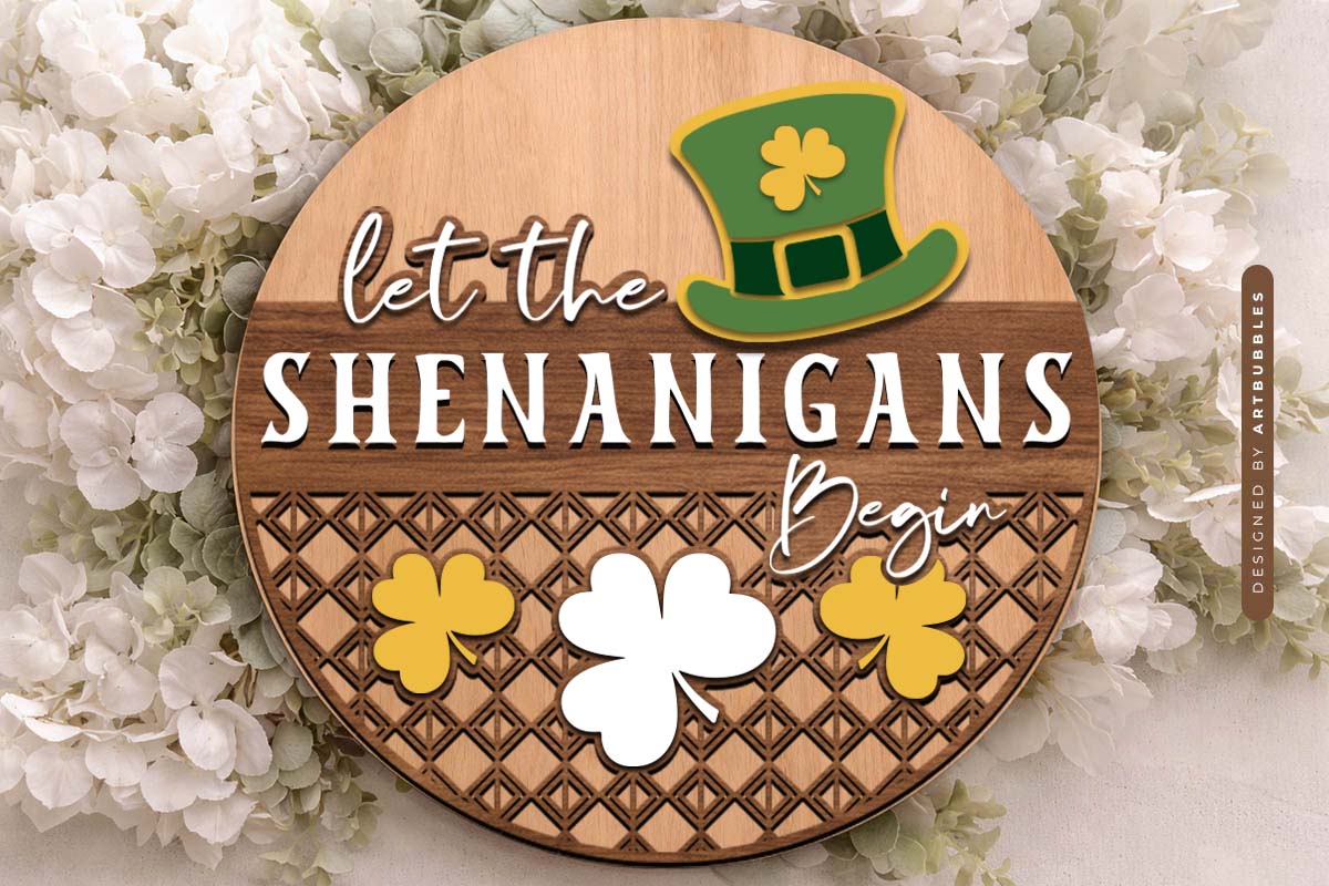 St Patrick's Day Clover Door Hanger SVG Image 3.jpg