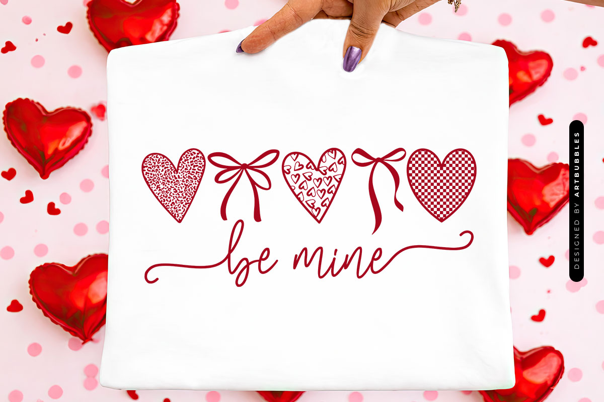 Valentine's Day SVG Designs Bundle Tote Mockup Image 2.jpg